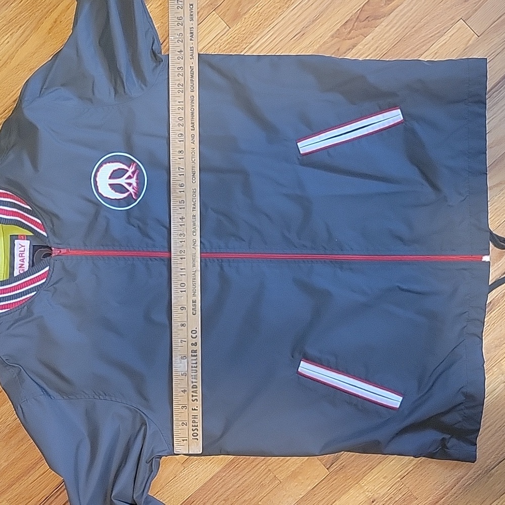 Gnarly Jacket Large Excellent Condition - Picture 8 of 9